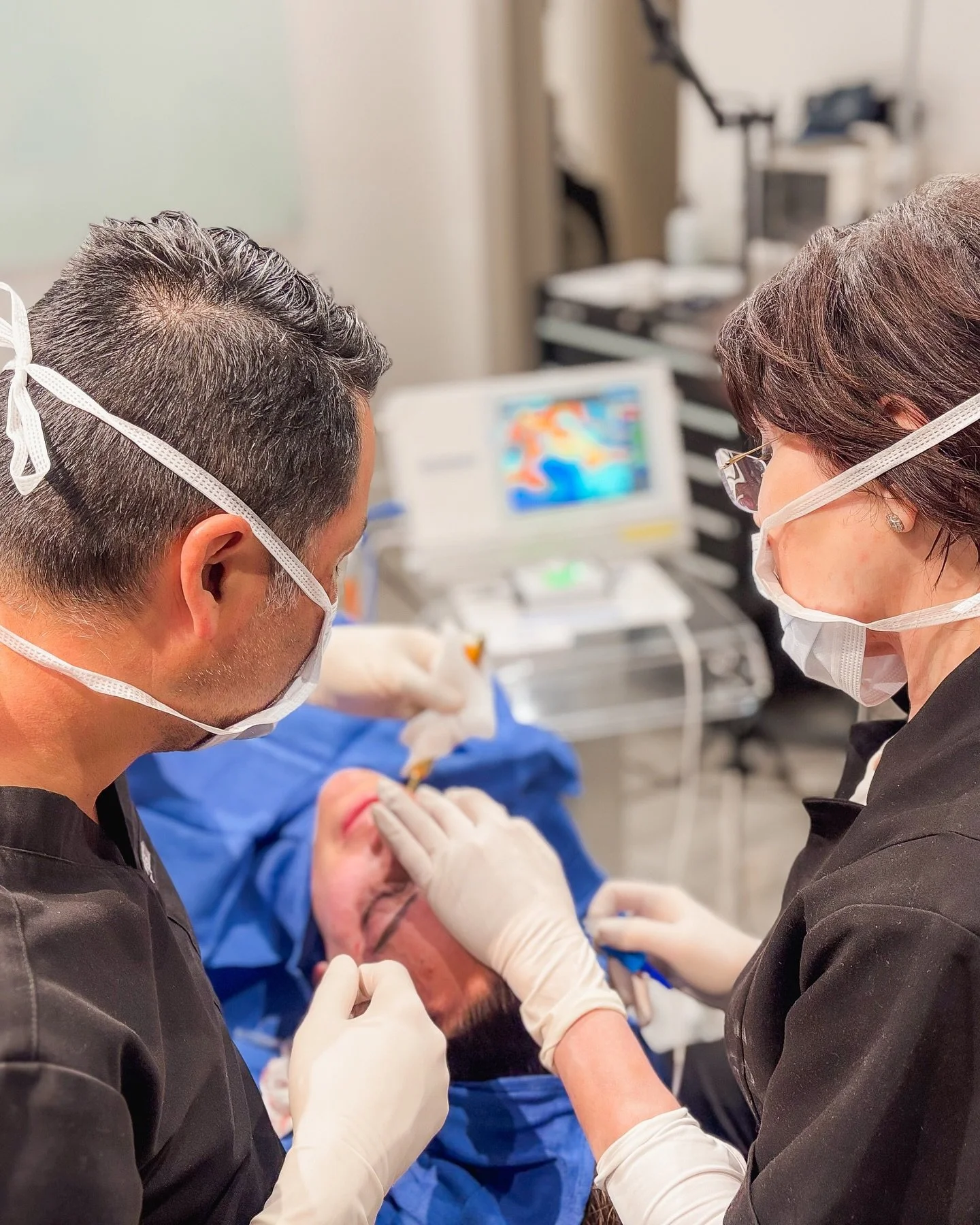 What an incredible day training with Dr. Roxana Barad from @roxanabaradmd Aesthetic Skin &amp; Laser Center 💪
We loved having her in Cherry Creek to get hands on with ATTIVA iRF. Now she&rsquo;s taking this game-changing technology back to Pennsylva