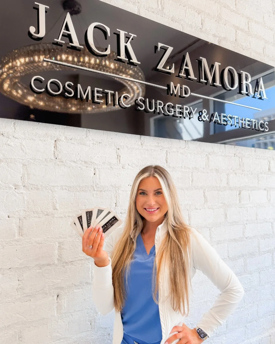 Give Back &amp; Glow This November 🧡 
We&rsquo;ve partnered with Food Bank of the Rockies to help provide meals for families in need through our Virtual Fundraiser. Every dollar raised helps nourish local households across Colorado, and when you don