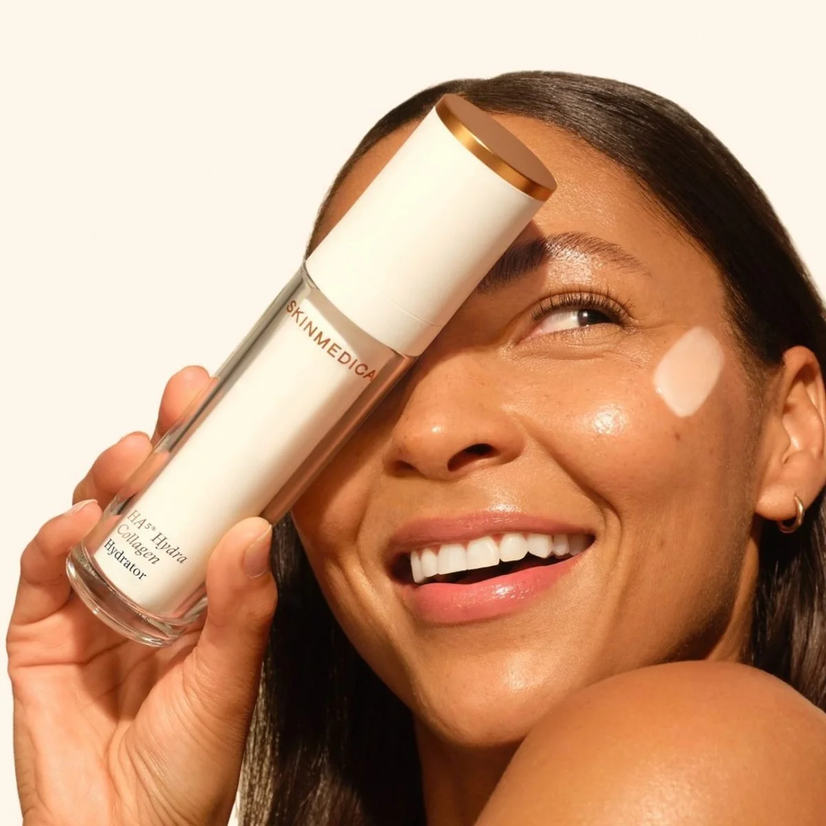 Woman with HA5 Collagen Hydrator