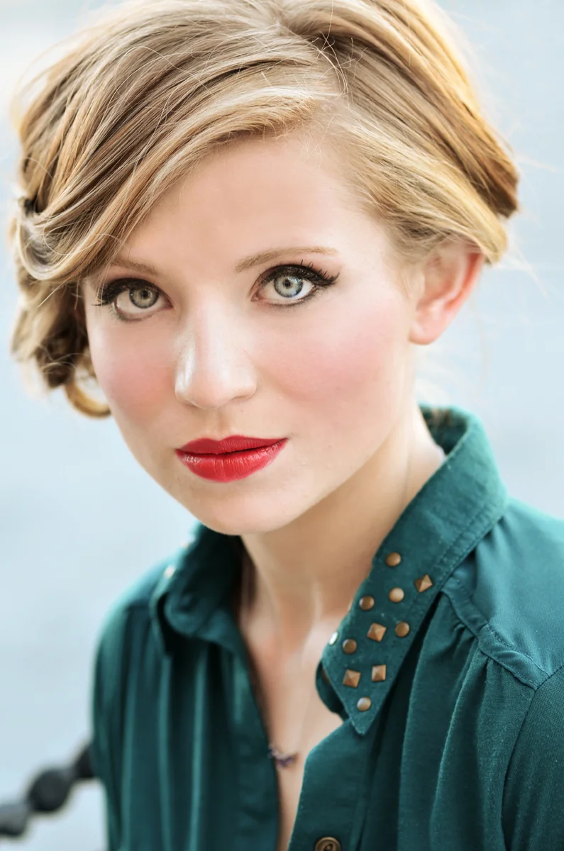 Short Hair Styled Headshot Elizabeth Link Denver