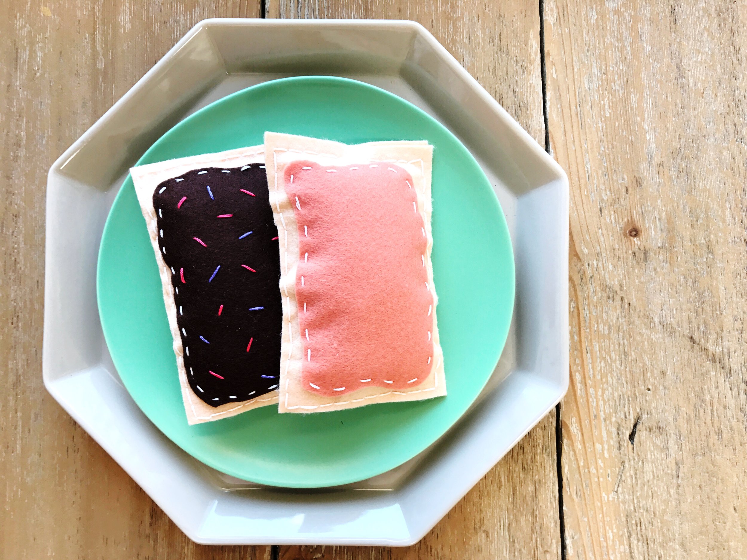Paper Craft Pantry DIY Faux Baked Pop Tart Potpourri