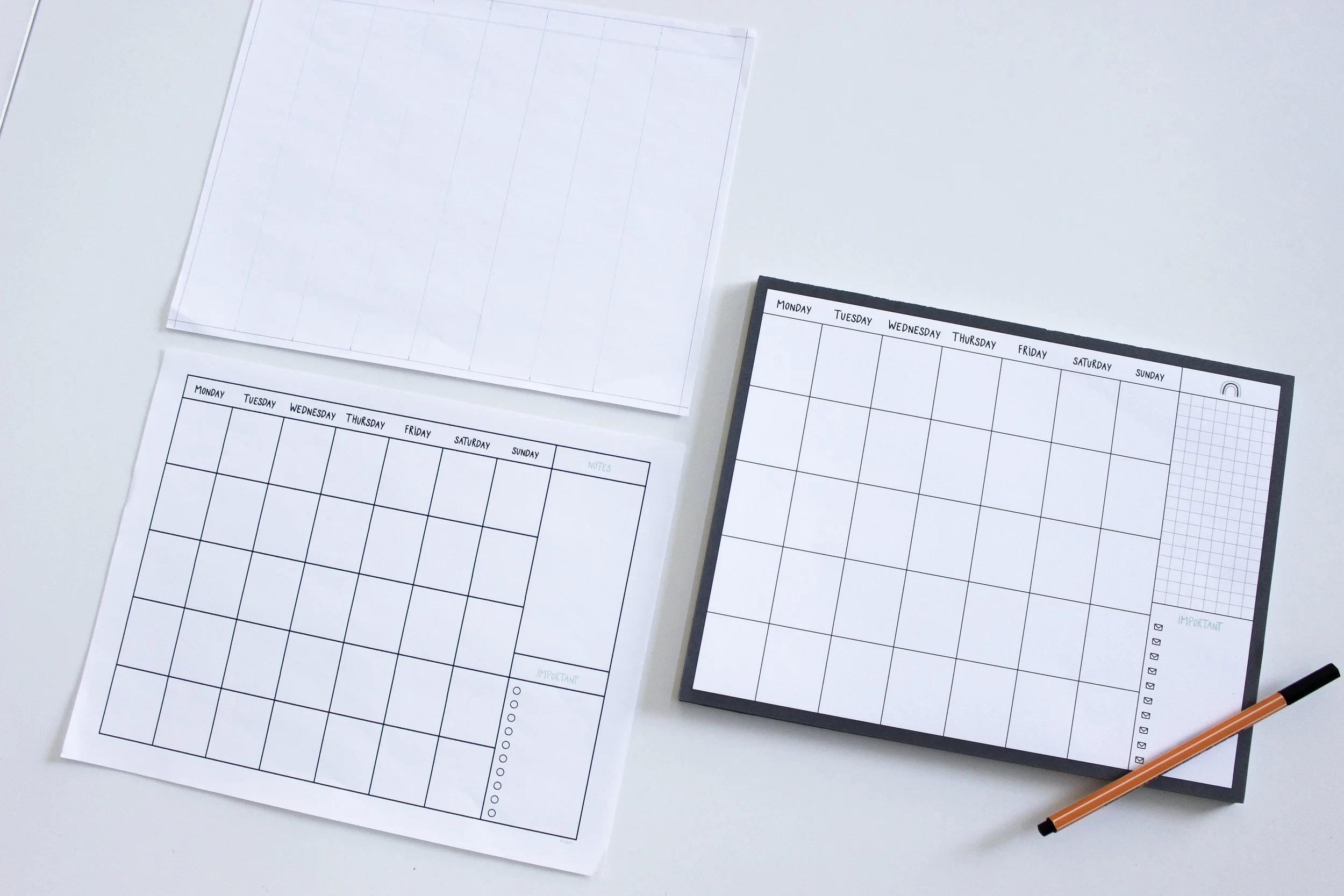 The Paper + Craft Pantry Blog: The 3 stages of our weekly calendar.