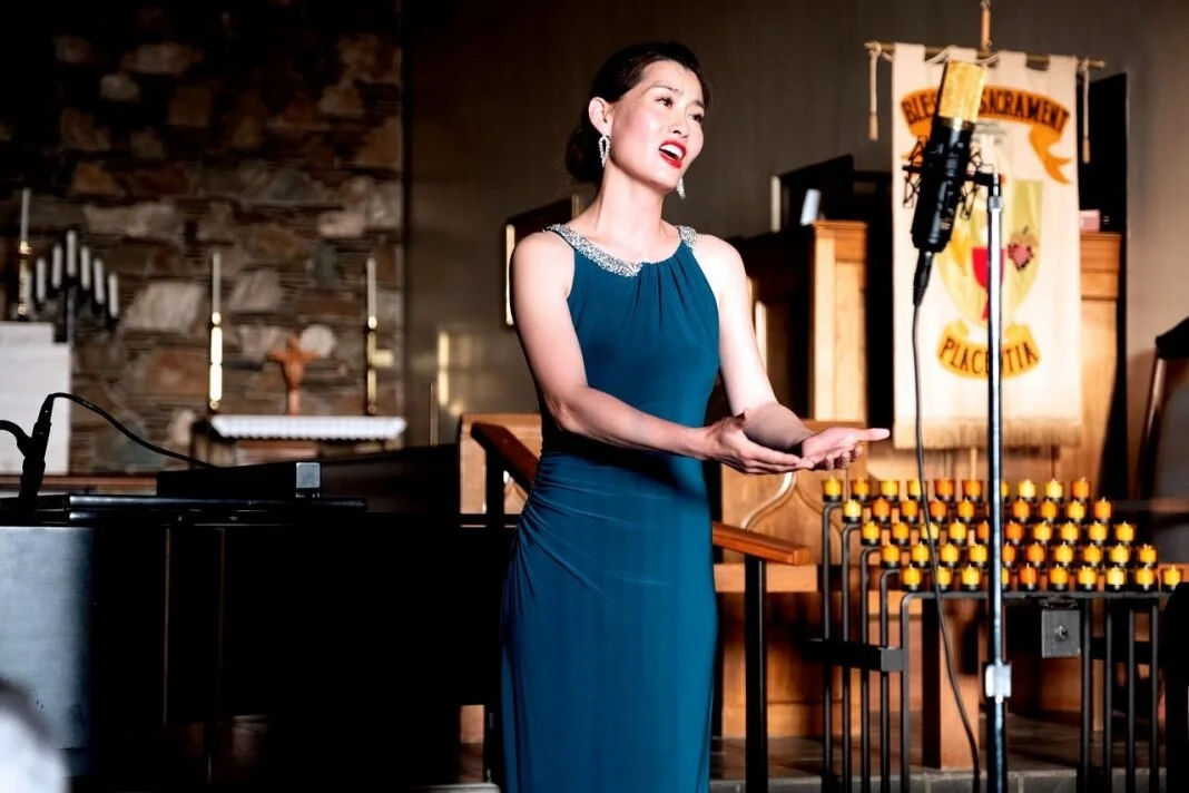Soprano Hannah Kim