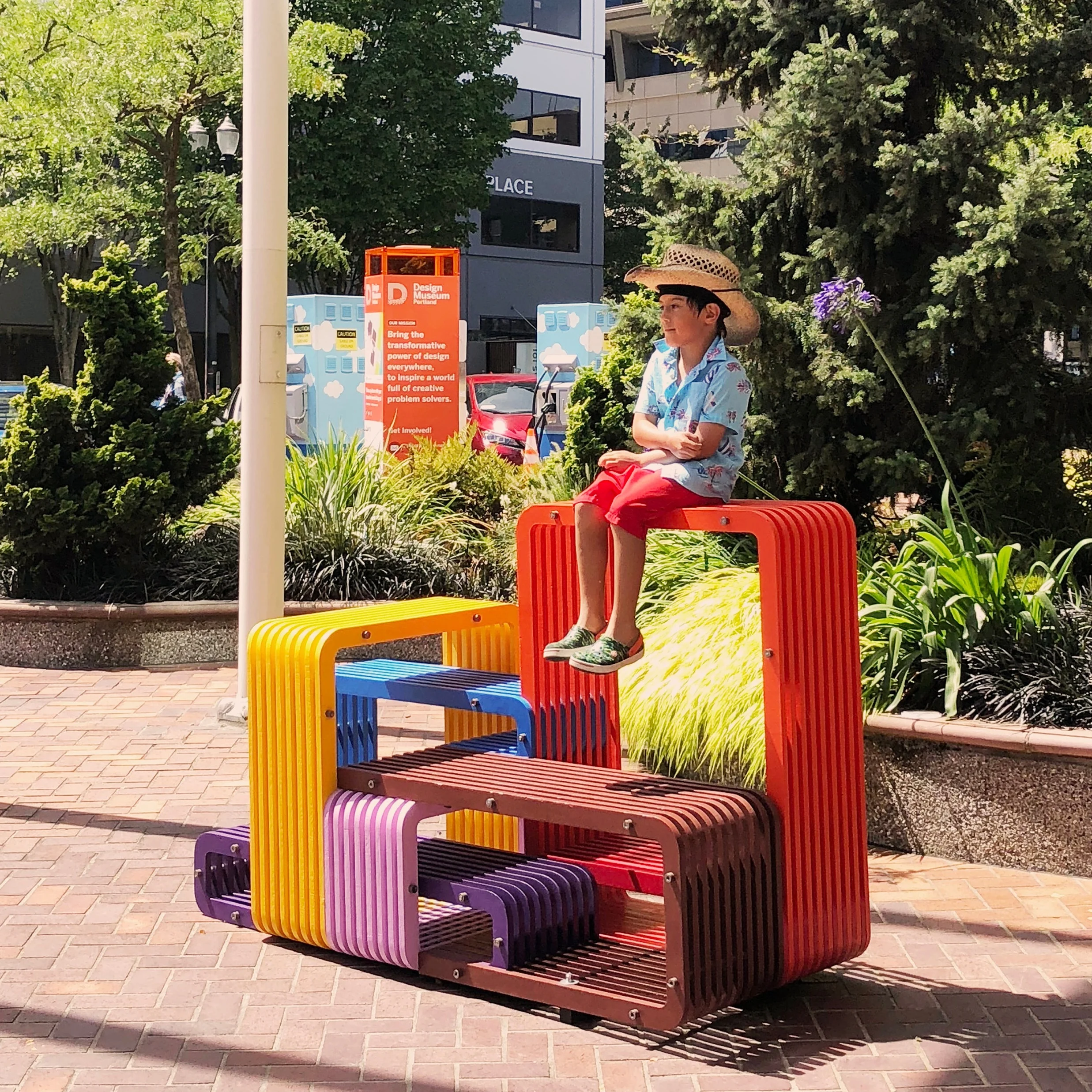Outdoor%2BInstallation_%2BPortland%252COR_01.jpg