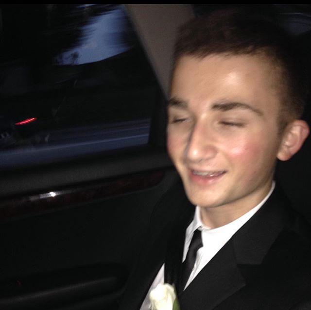 i&rsquo;m touring in europe with my friends @louisthechild next month! i&rsquo;m not sure if anyone following me here is from there but i&rsquo;ve wanted to play in europe my whole life and i&rsquo;m so excited