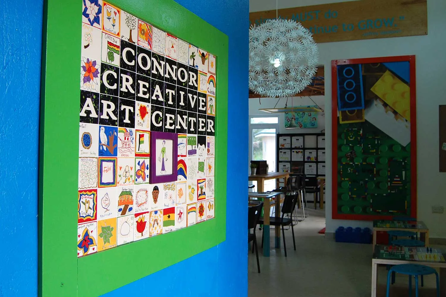 <a href="/art-centers">ART<br/>CENTERS</a>