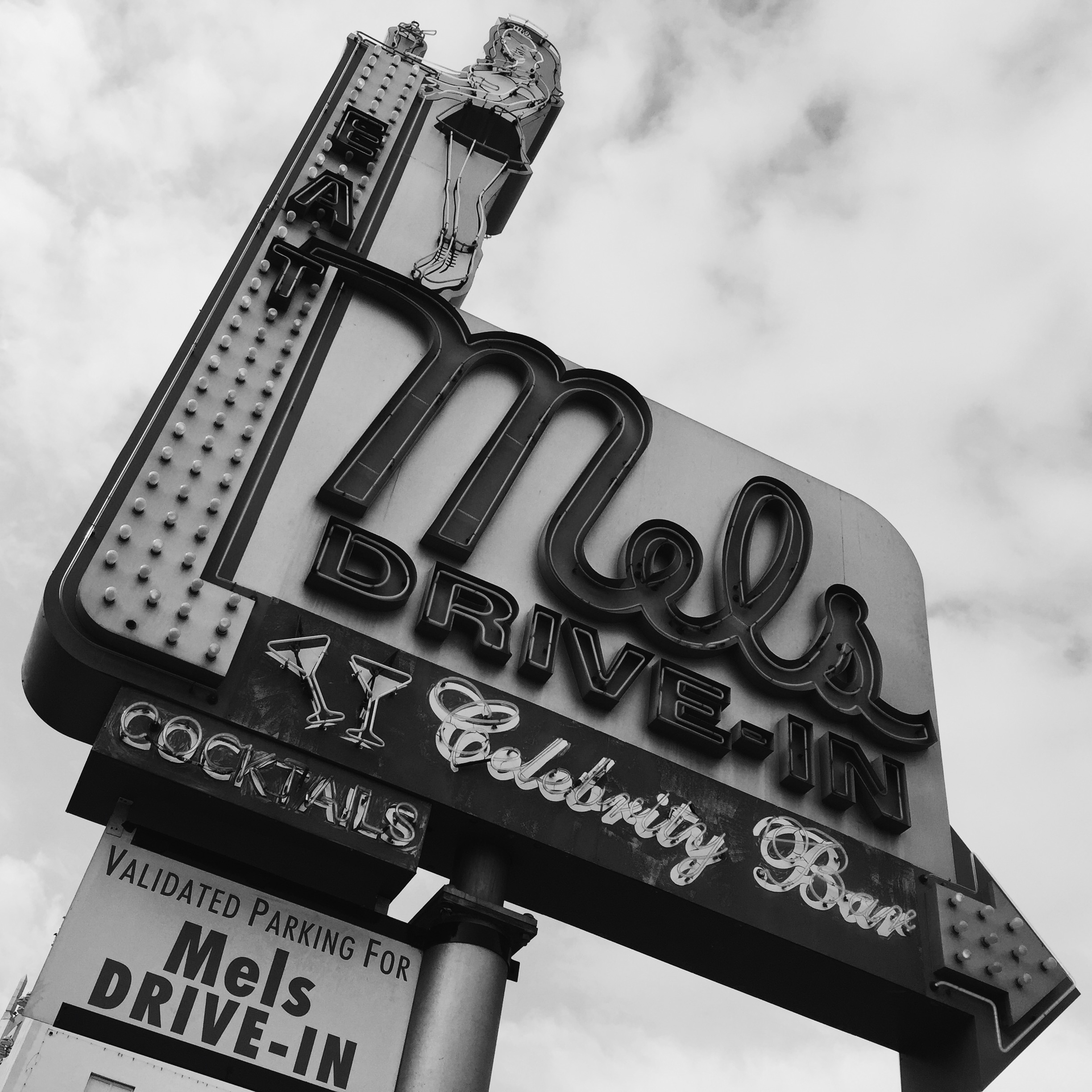 MELS DRIVE-IN