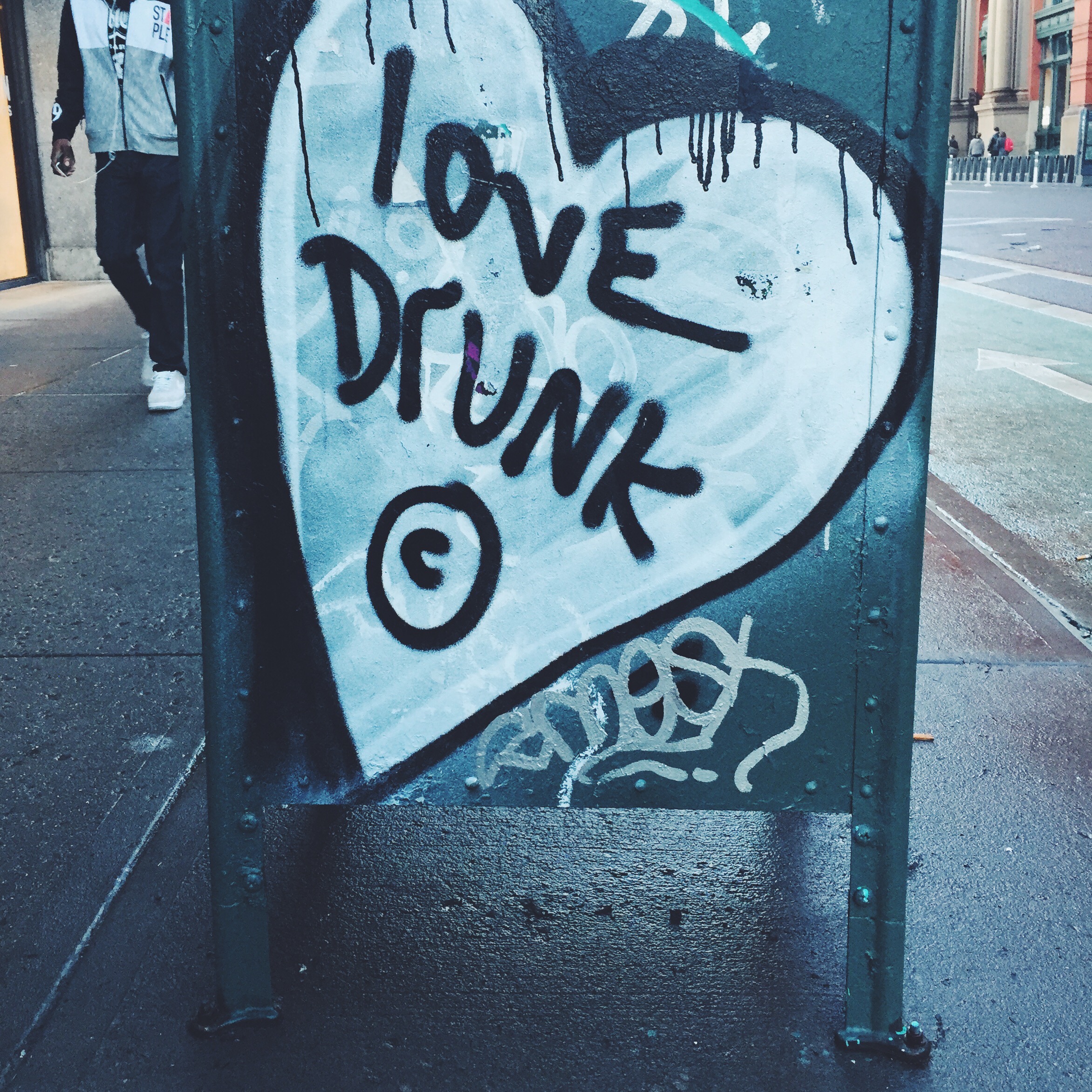 LOVE DRUNK