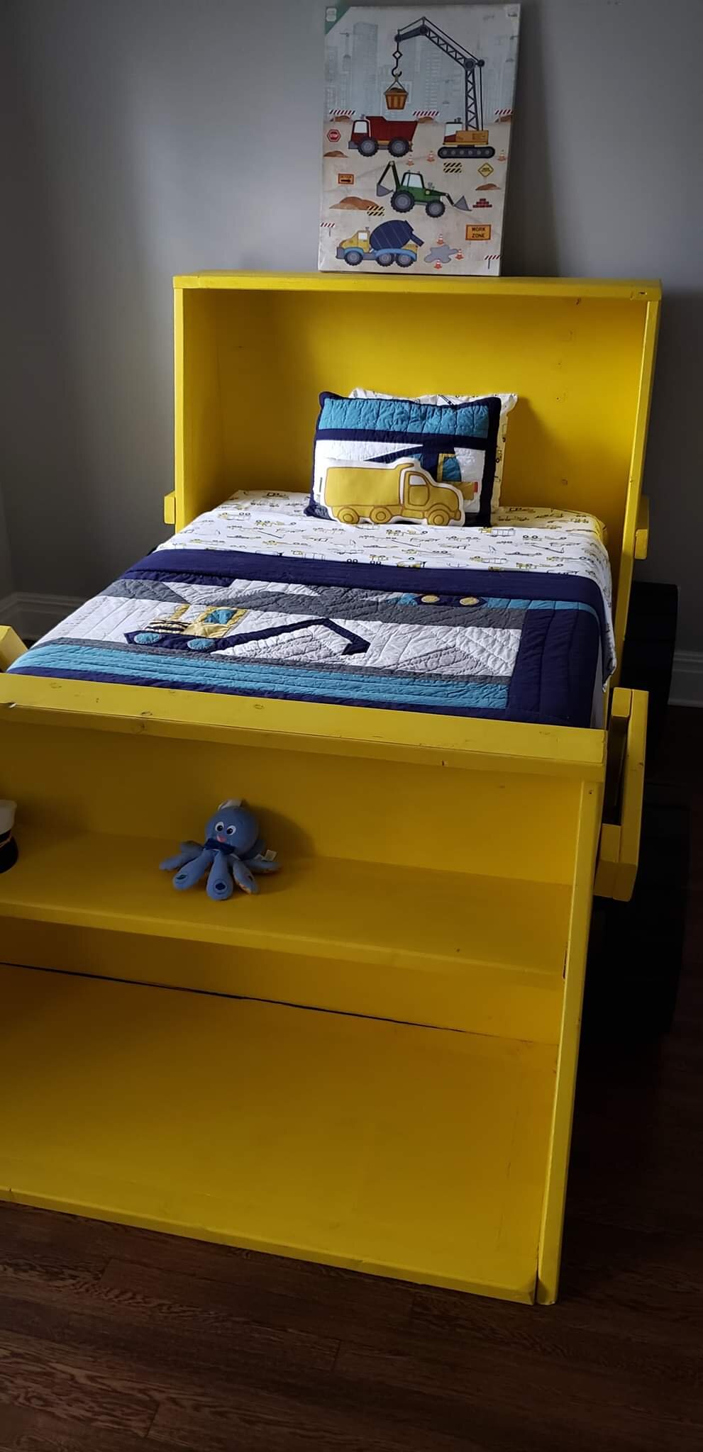 Front Loader Bed
