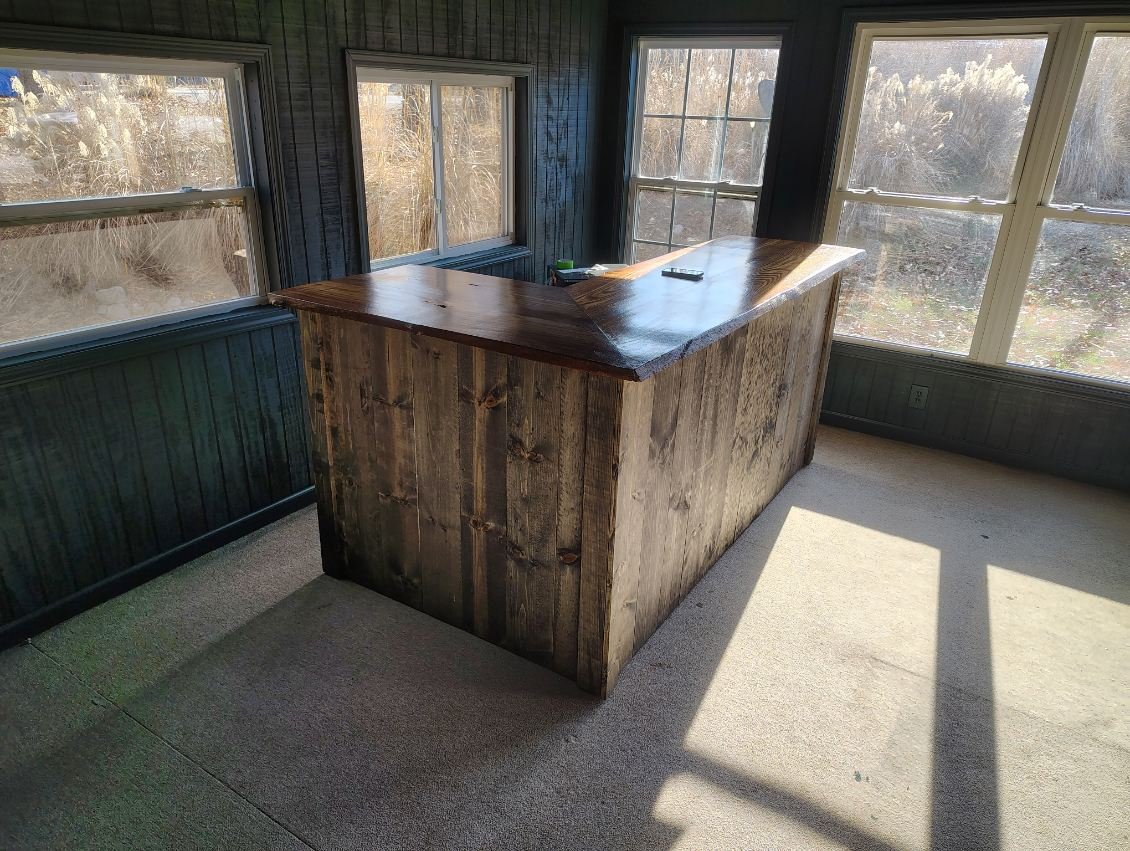 L Shaped Pine Bar.jpeg