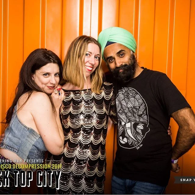 Actually fun decompression party this year with @lebonnechance and @surdbird... complete with silent disco and a pyramid made of gummy bears... just how I like it! :)