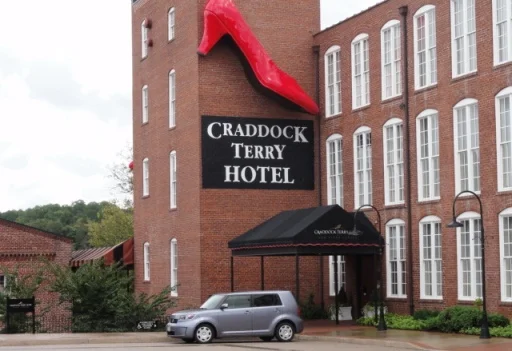 Craddock Terry Hotel Awning.jpg