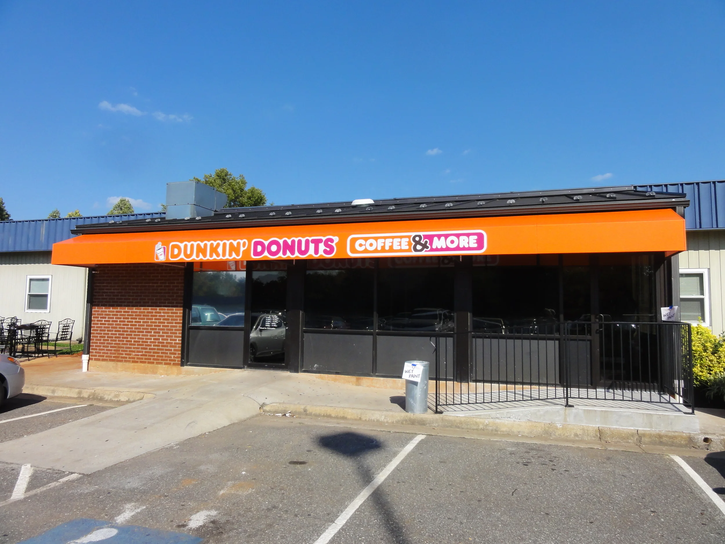 DunkinDonuts.jpg