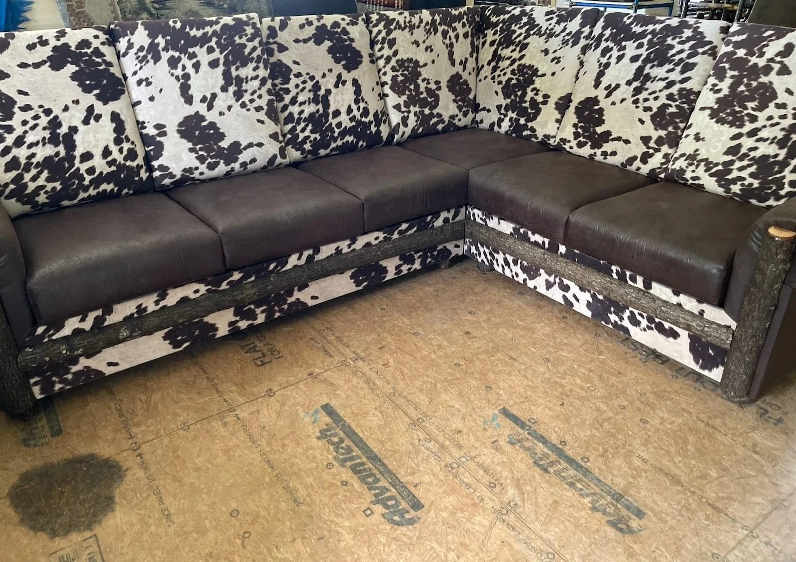 couch3.jpg