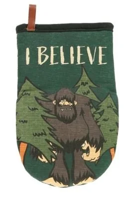 bigfoot ovenmitt1.JPG