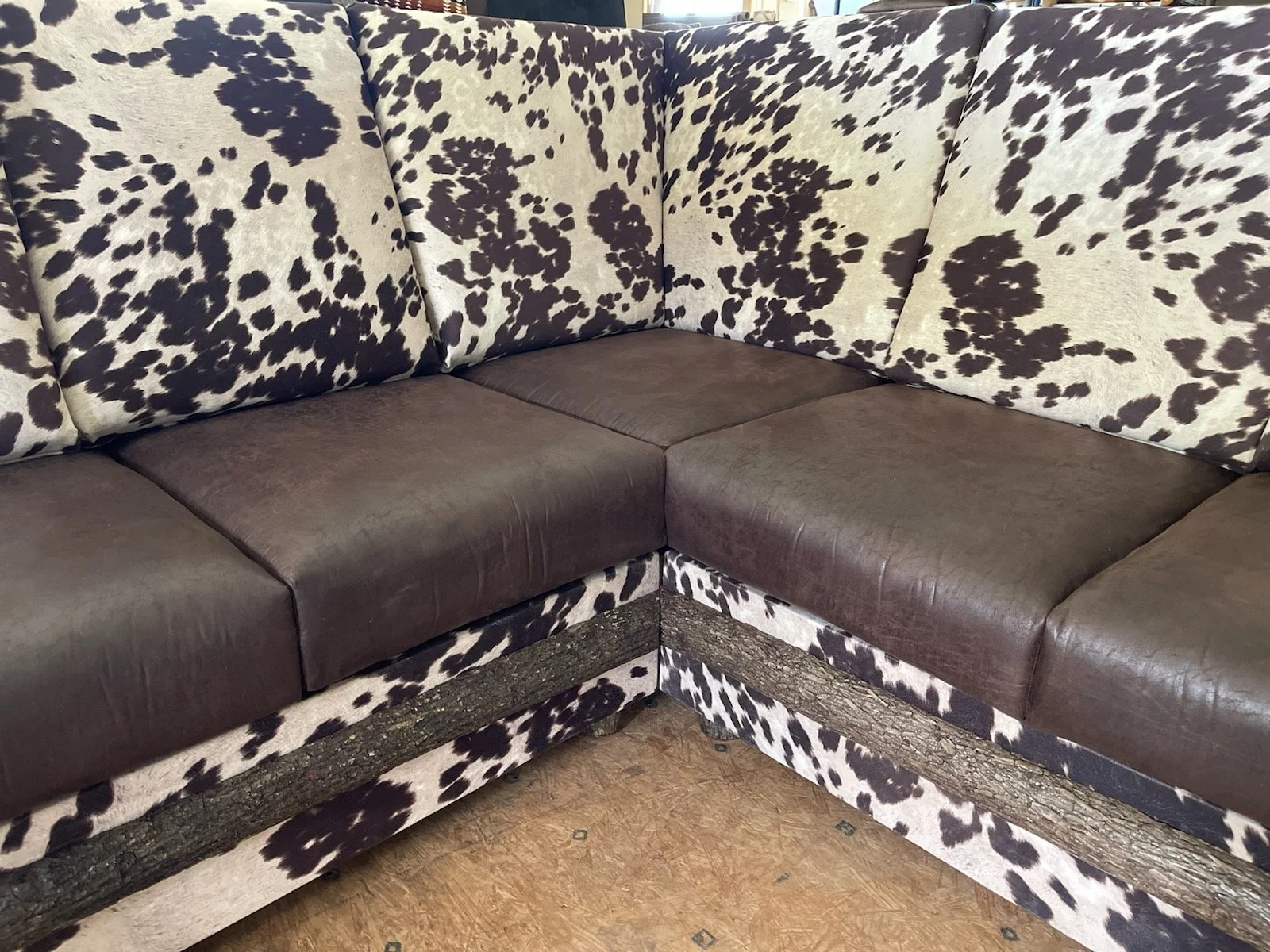 couch4.jpg
