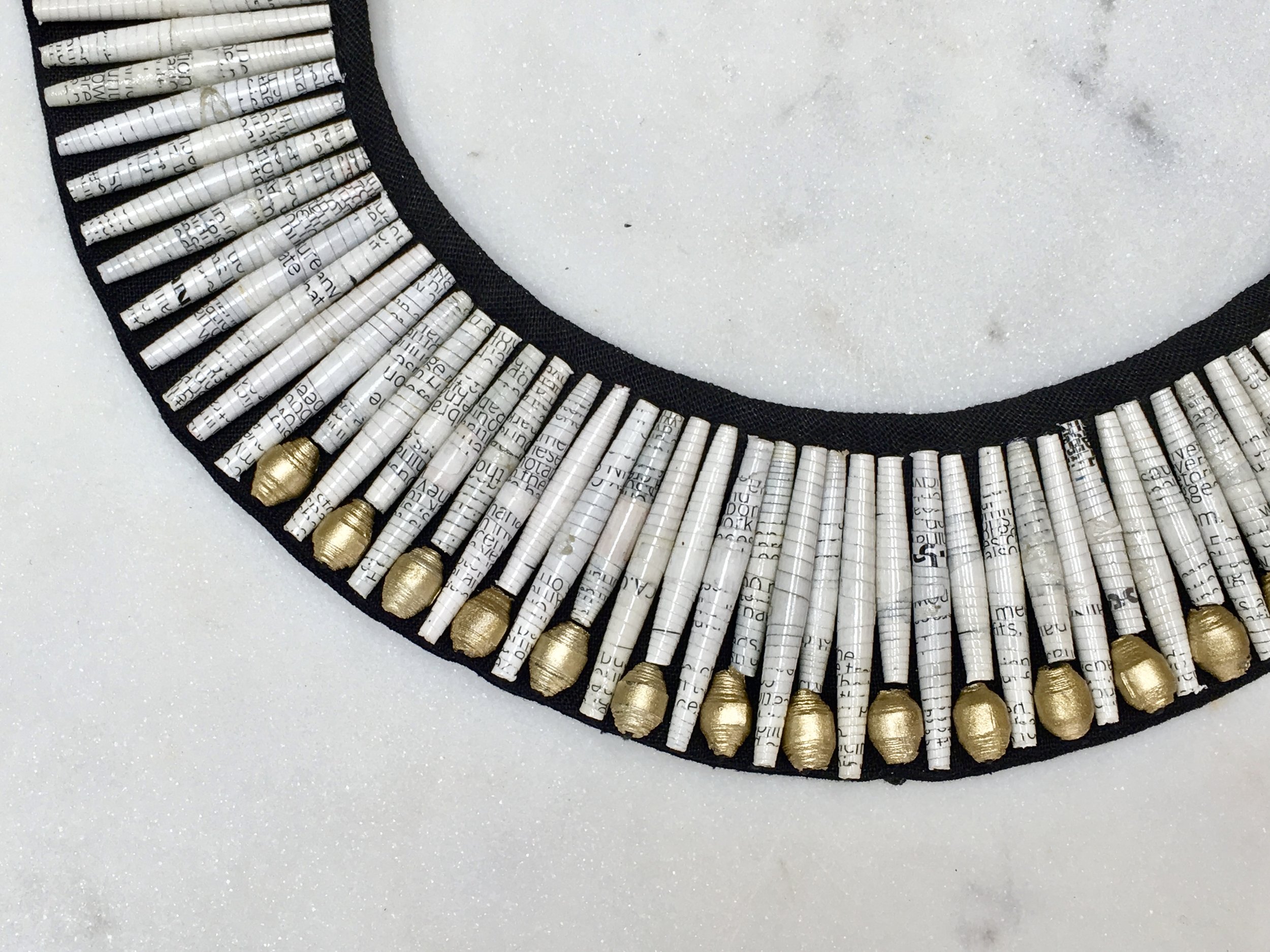 Recycled paper collar necklace white