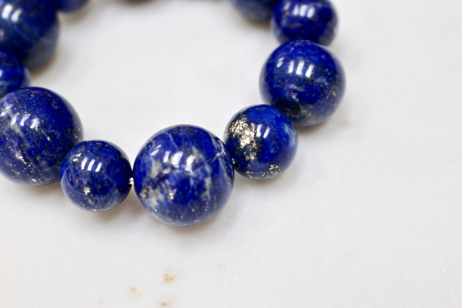 Lapis Lazuli bead bracelet