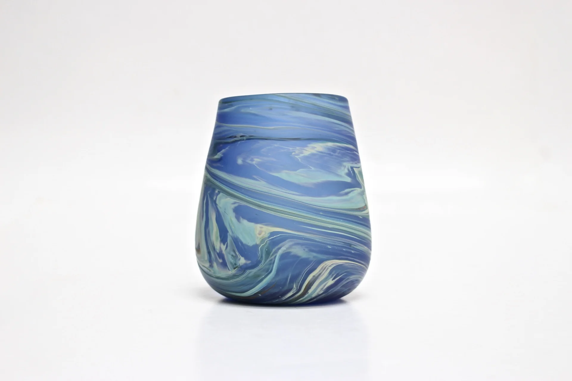 Glass vase or tumbler made from recycled glass