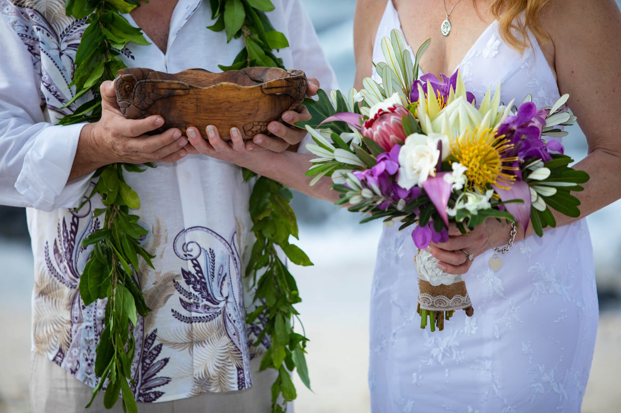 Beach wedding flower bouquets Beachweddingtips com