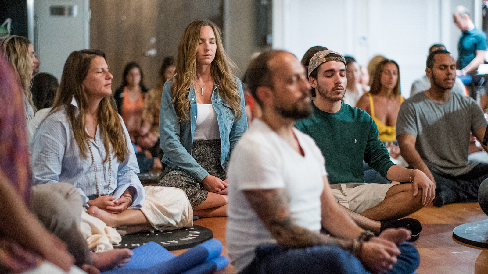 What-to-wear-to-meditation-class-galore-cover.jpg