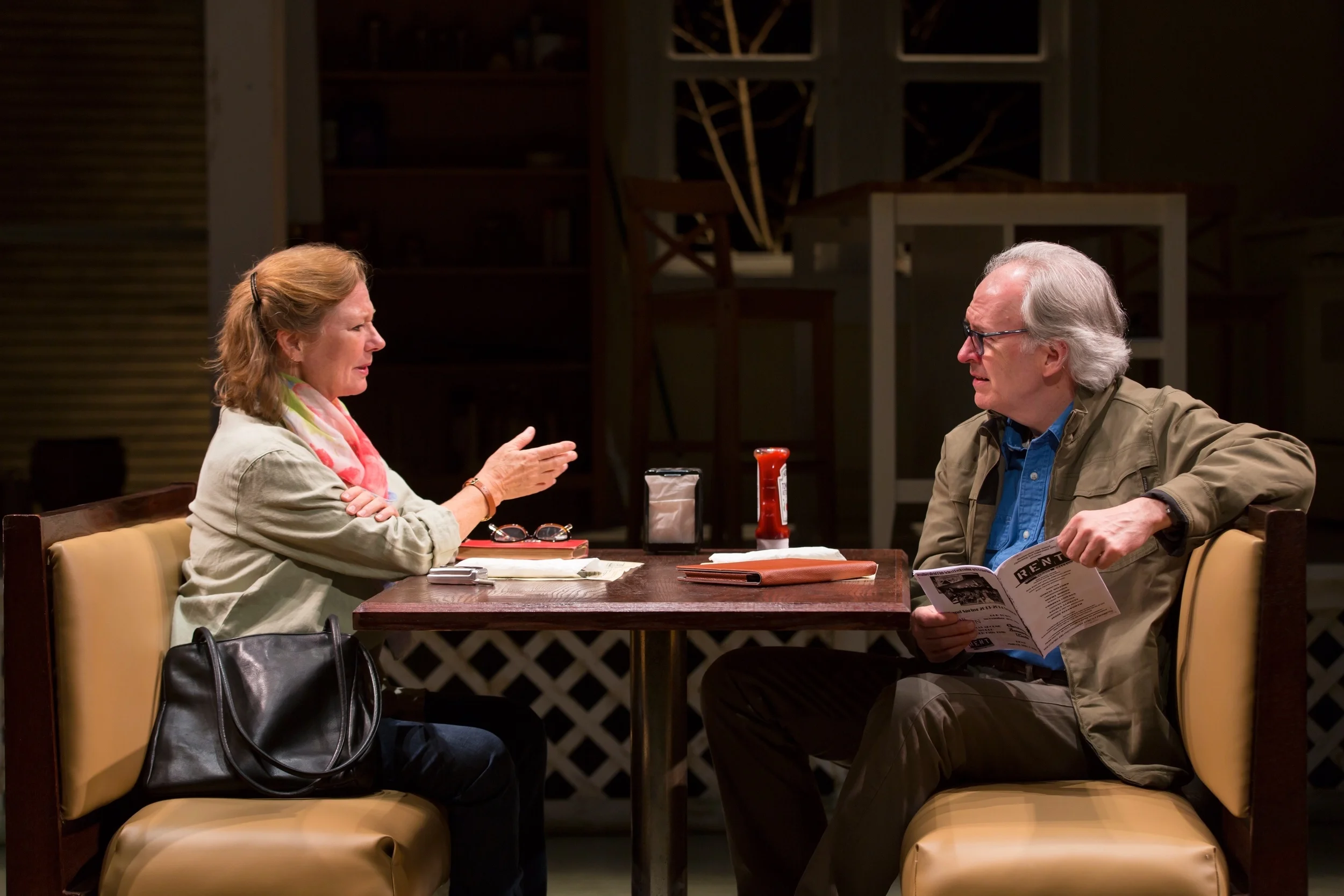 Anne (Deborah Hedwall), Ron (Patrick Clear)