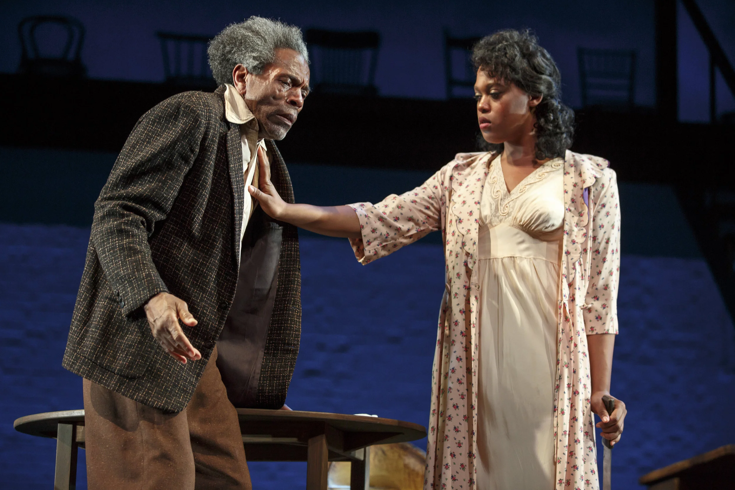 Hedley (Andre De Shields), Ruby (Antoinette Crowe-Legacy) (photo: Joan Marcus)
