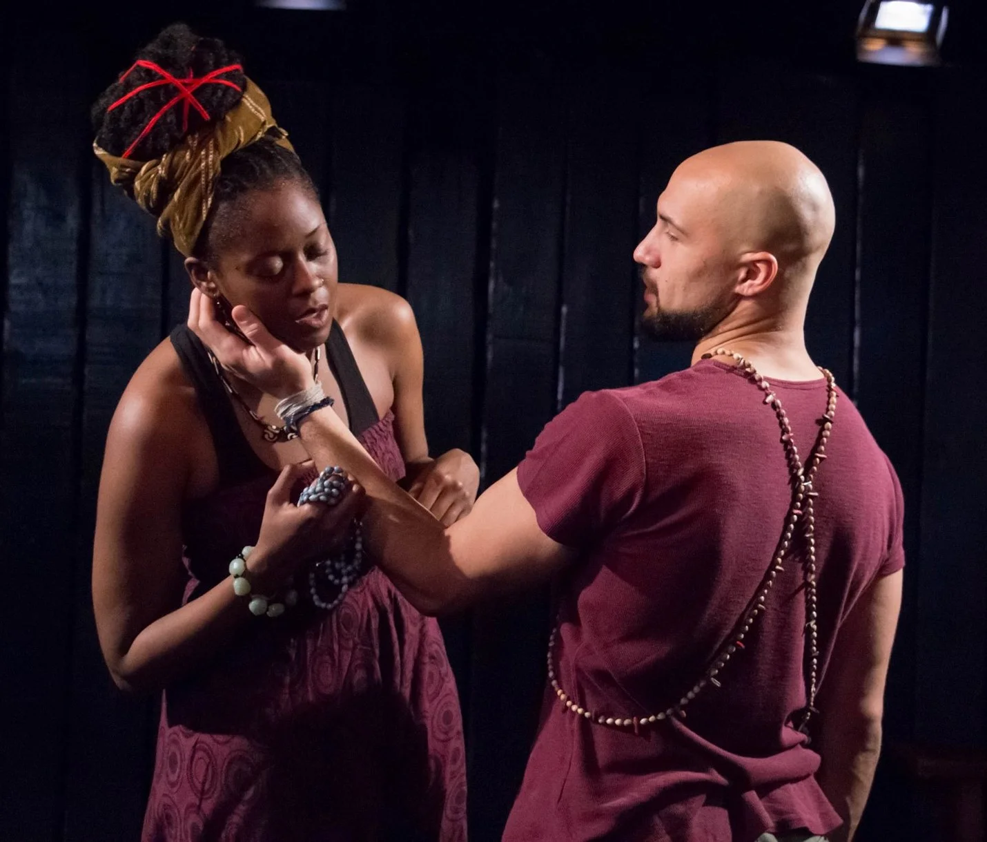 Oya (Moses Ingram), Shango (Jonathan Higginbotham)