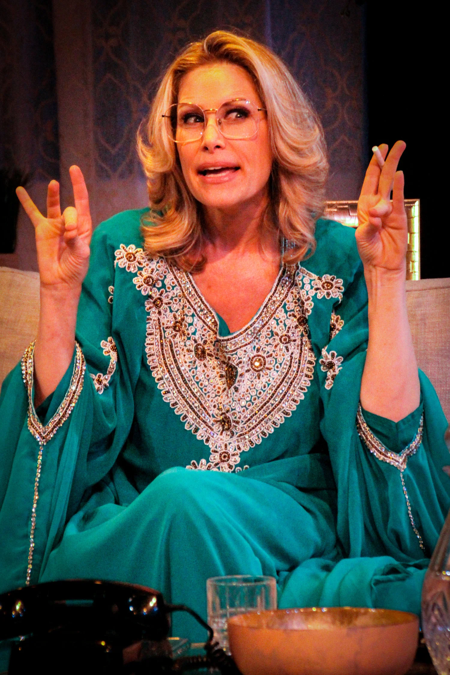 Sue Mengers (Jodi Stevens)