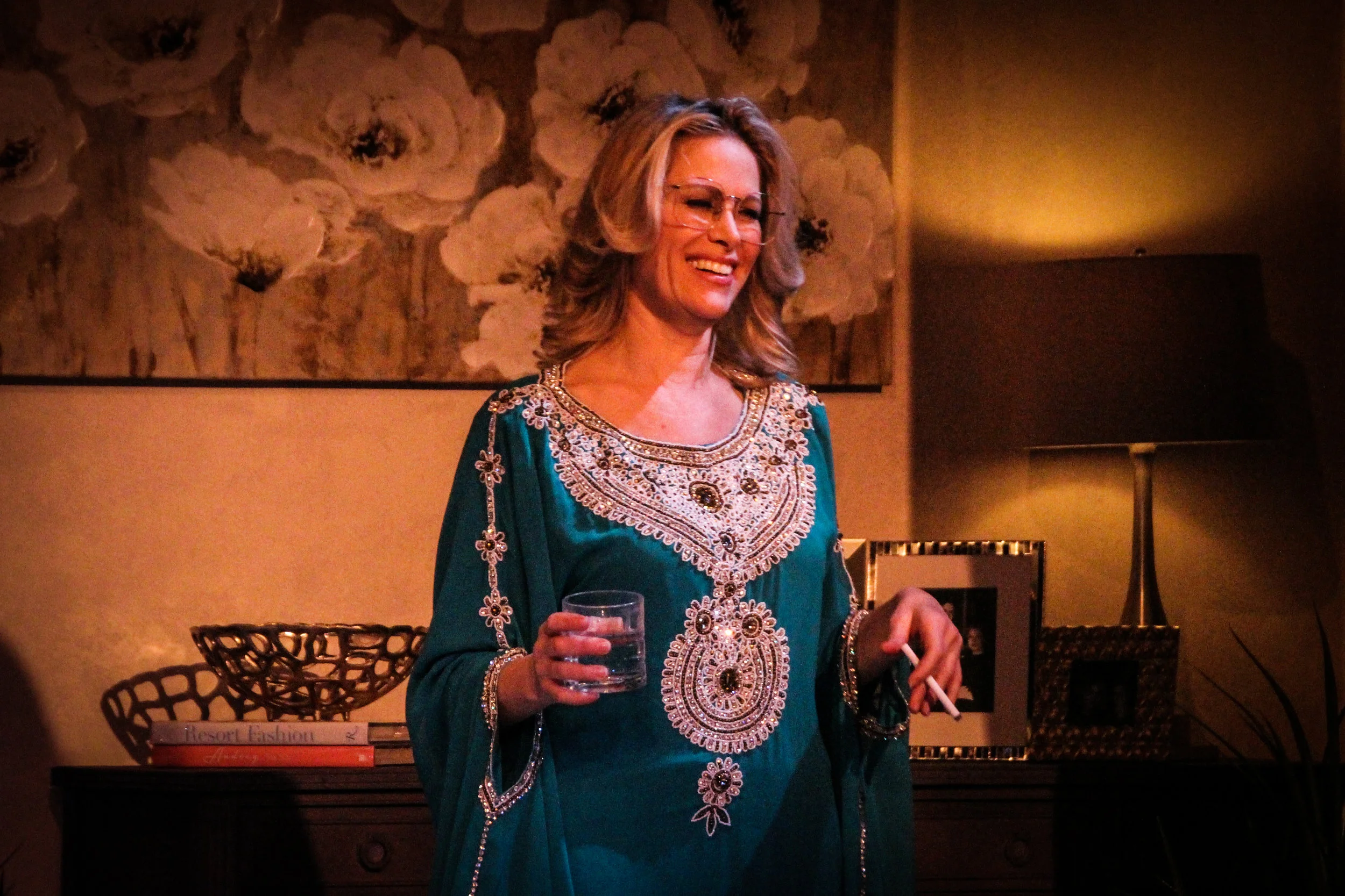 Sue Mengers (Jodi Stevens)