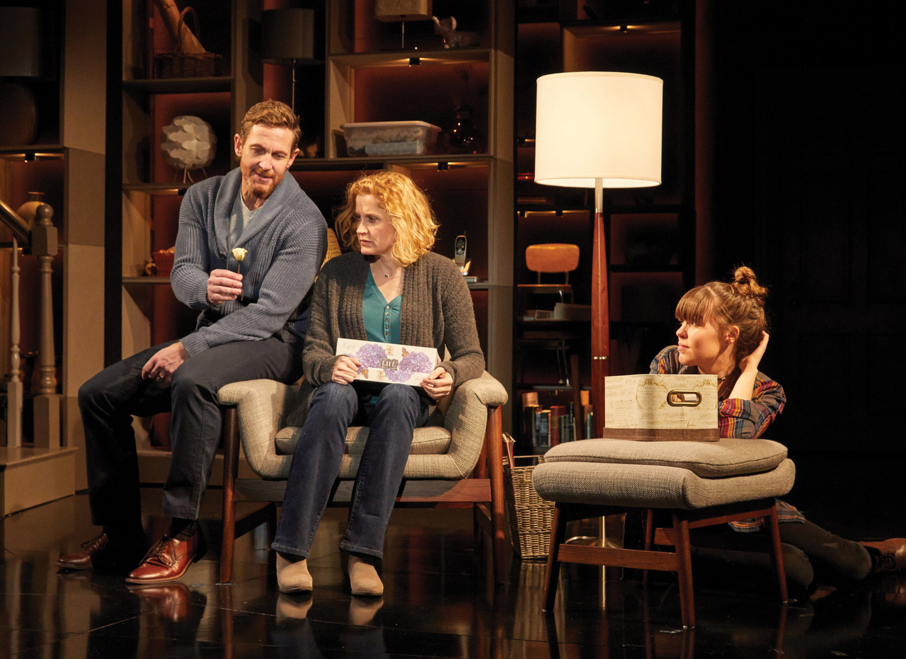 Dan (David Harris), Diana (Christiane Noll), Natalie (Maya Keleher)