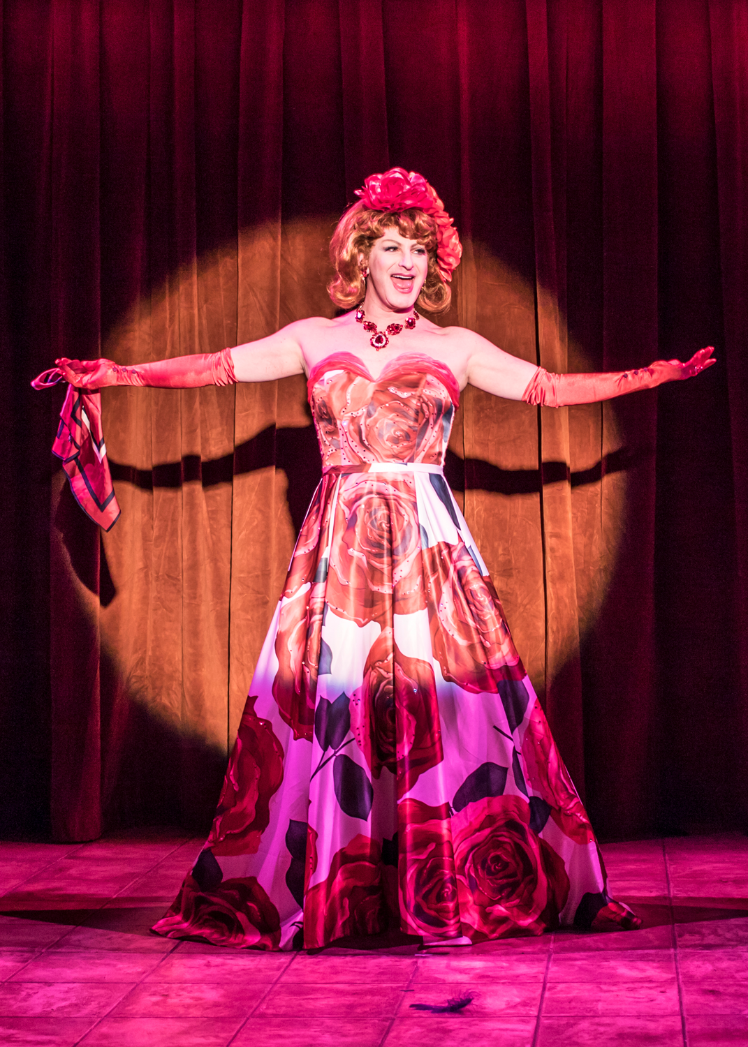 Miss Tracy Mills (Jamison Stern)