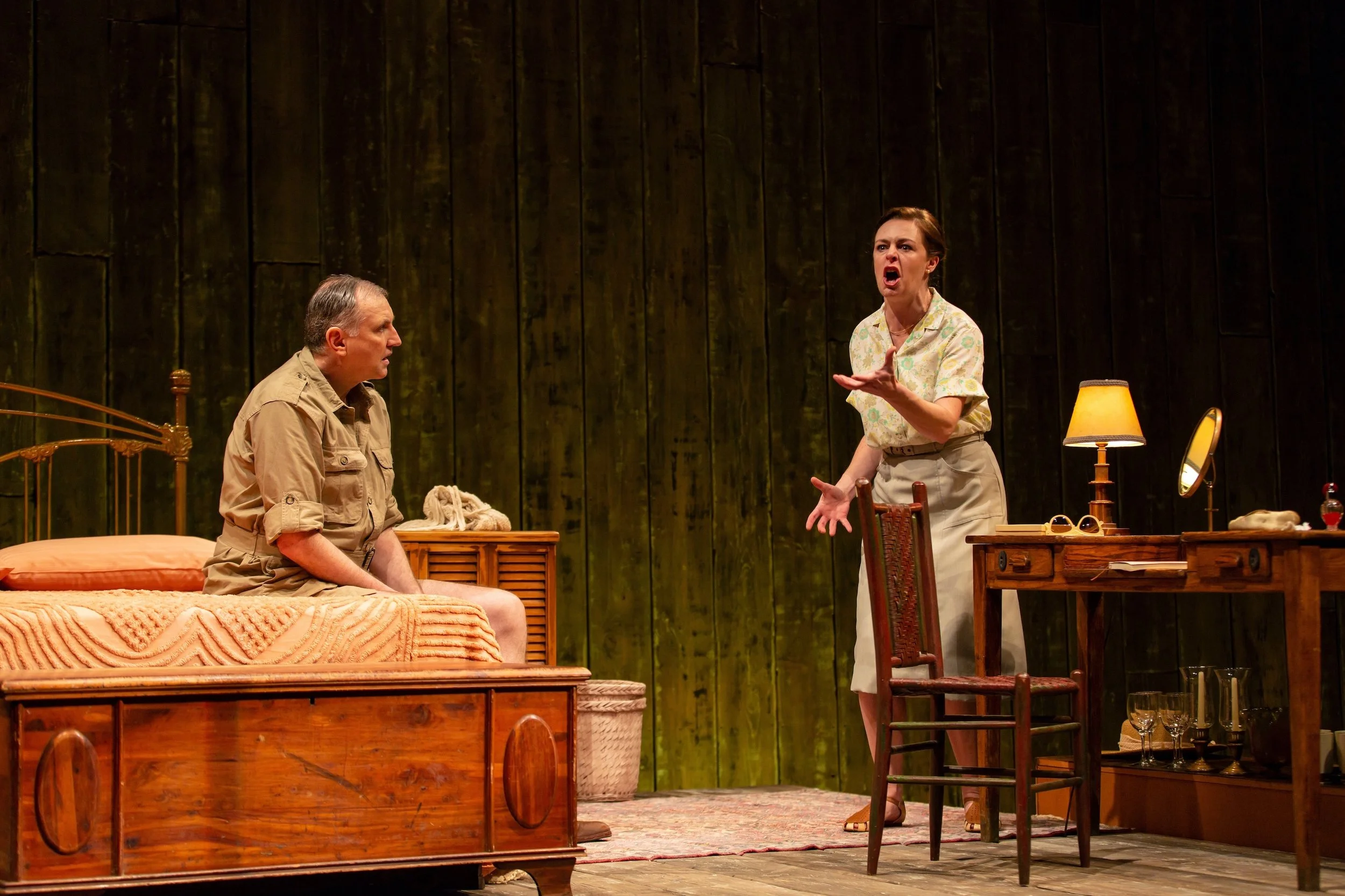 Piet (Randall Newsome), Gladys (Andrus Nichols) (photo by T. Charles Erickson)