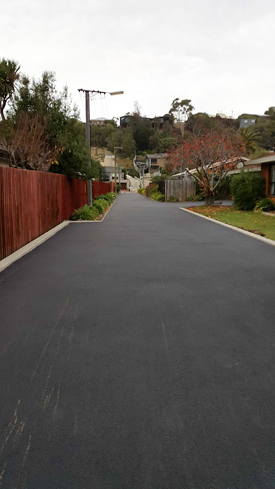 Wellington Driveway in Asphalt