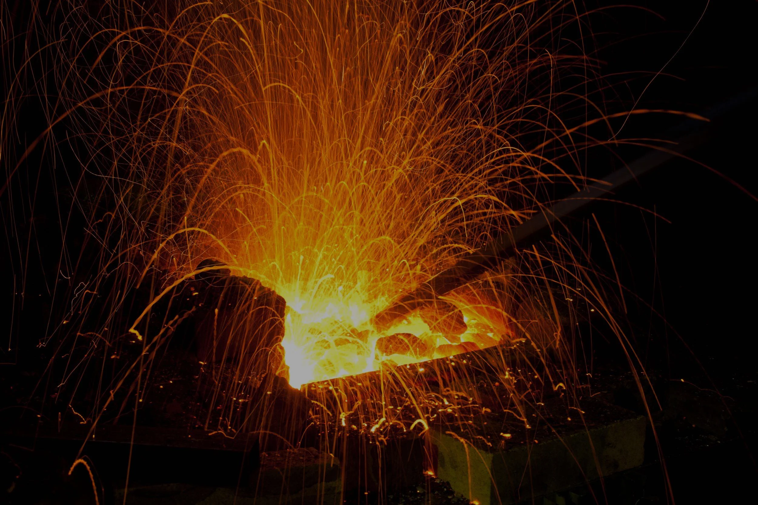 shutterstock_sparks2500dark.jpg