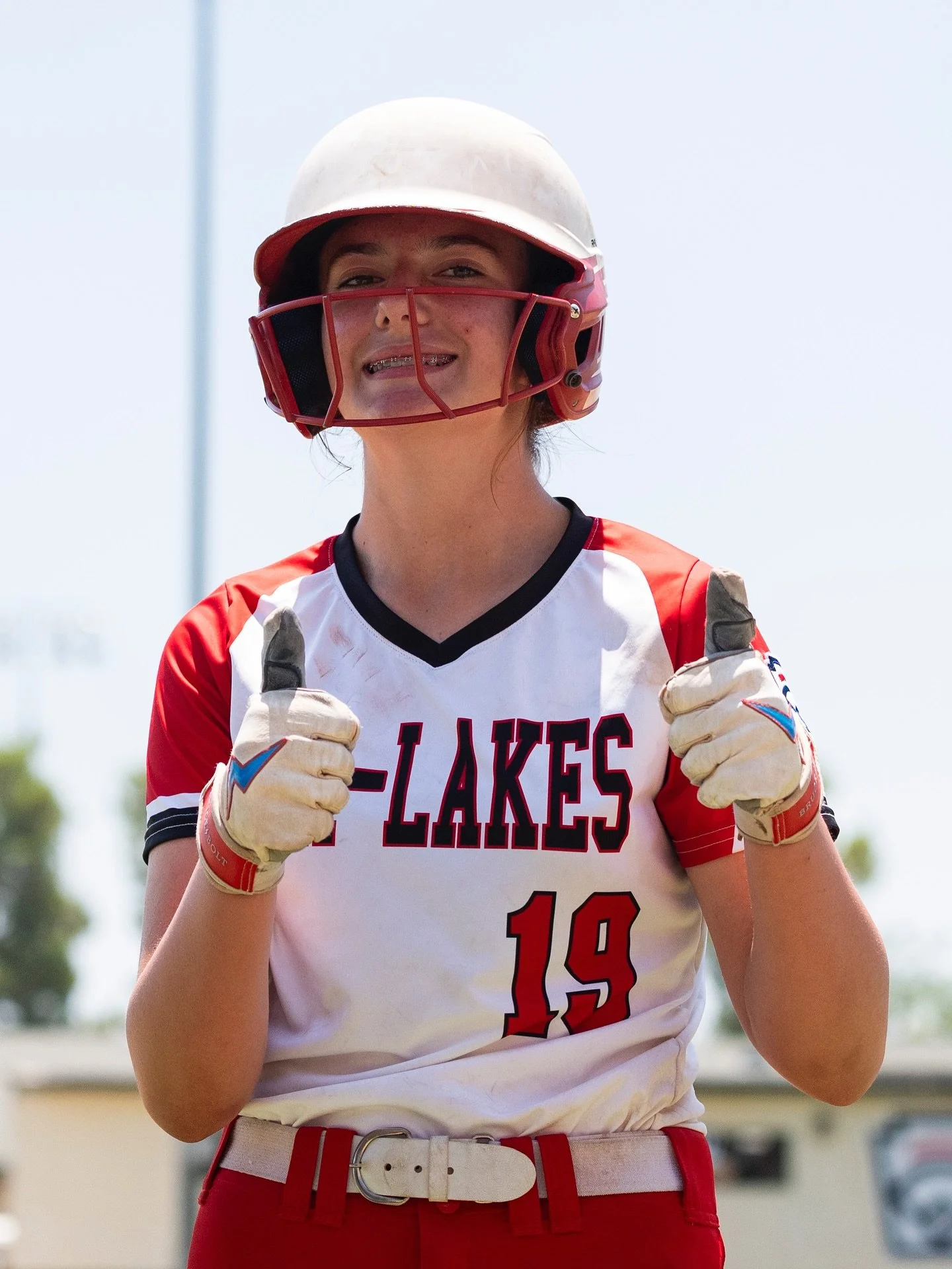 More action from Day 3! Verticals edition 🤘🏻
Images from:
Utah vs. SoCal
Colorado vs. Alaska
Hawaii vs. Nevada
Oregon vs. Montana
 @littleleague @llsbws
#girlswithgame #littleleaguesoftball #llws #llsbws #littleleague #littleleagueworldseries #s