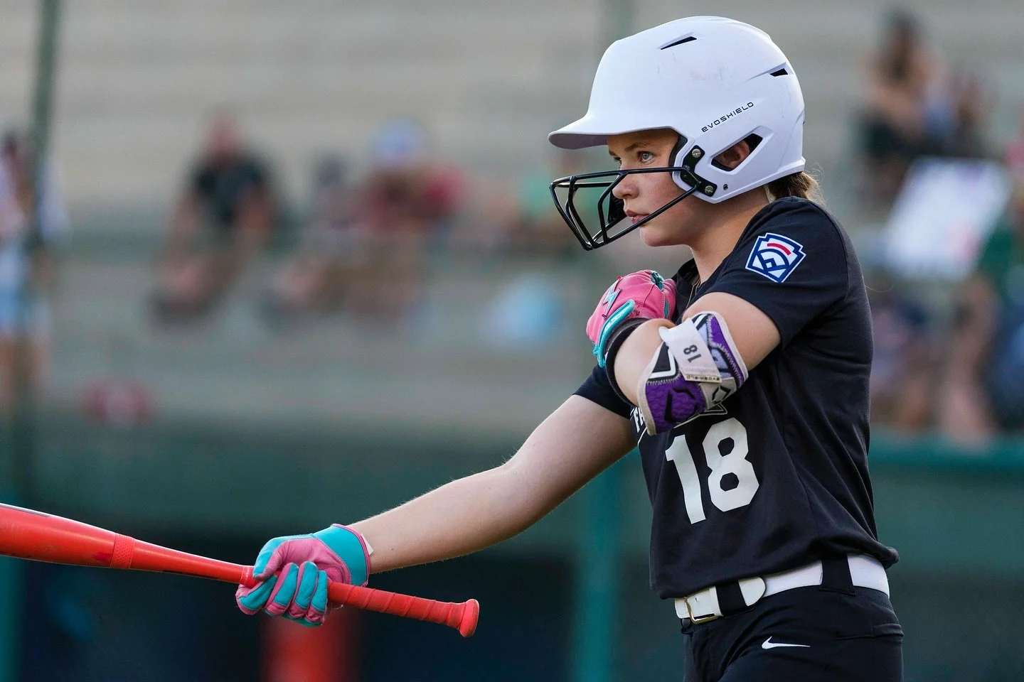 More stunning images from Day 4 at the Little League Softball West Regionals. Presenting the best horizontal crops 👌🏻
Images from:
SoCal vs. Hawaii
Colorado vs. Oregon
July 22, 2025
@littleleague @llsbws
#girlswithgame #littleleaguesoftball #ll