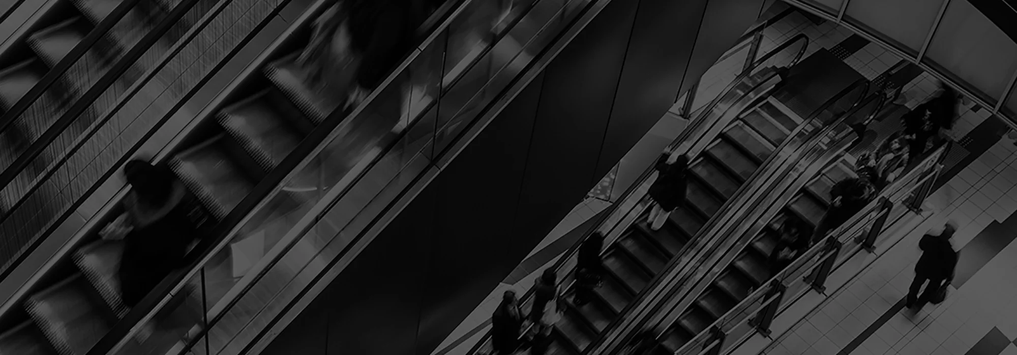 elevator_h700w2000.jpg