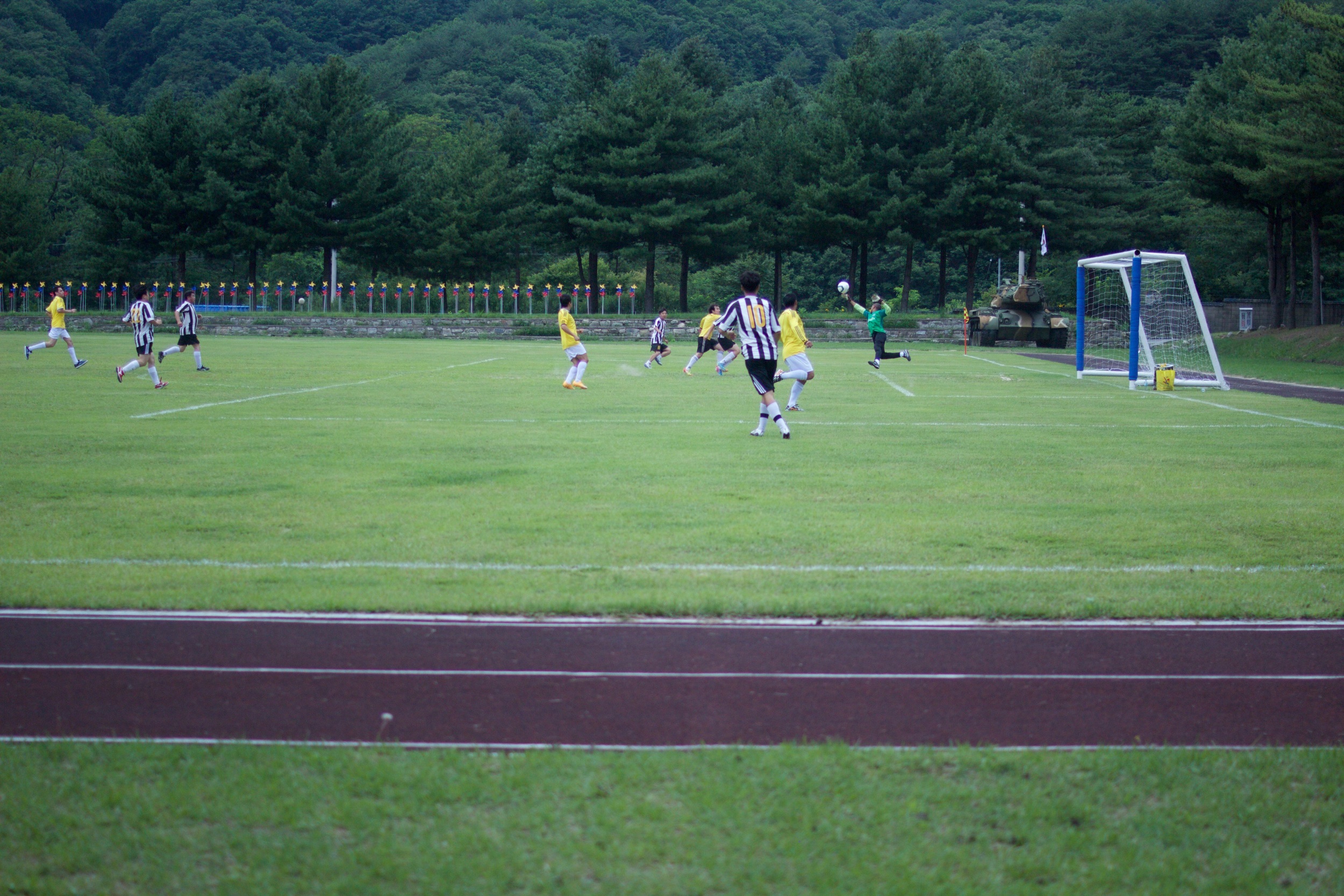 Game at the DMZ 2.jpg