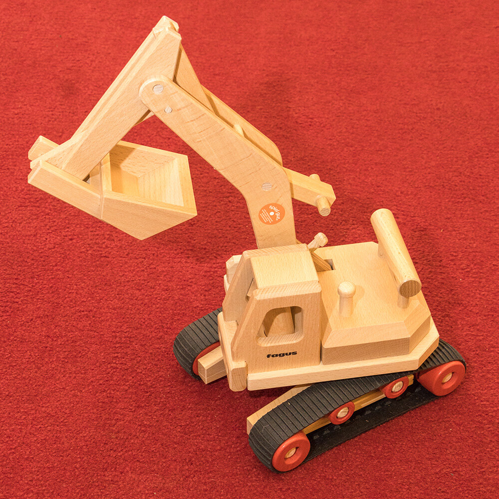 0017_holz_bagger.jpg