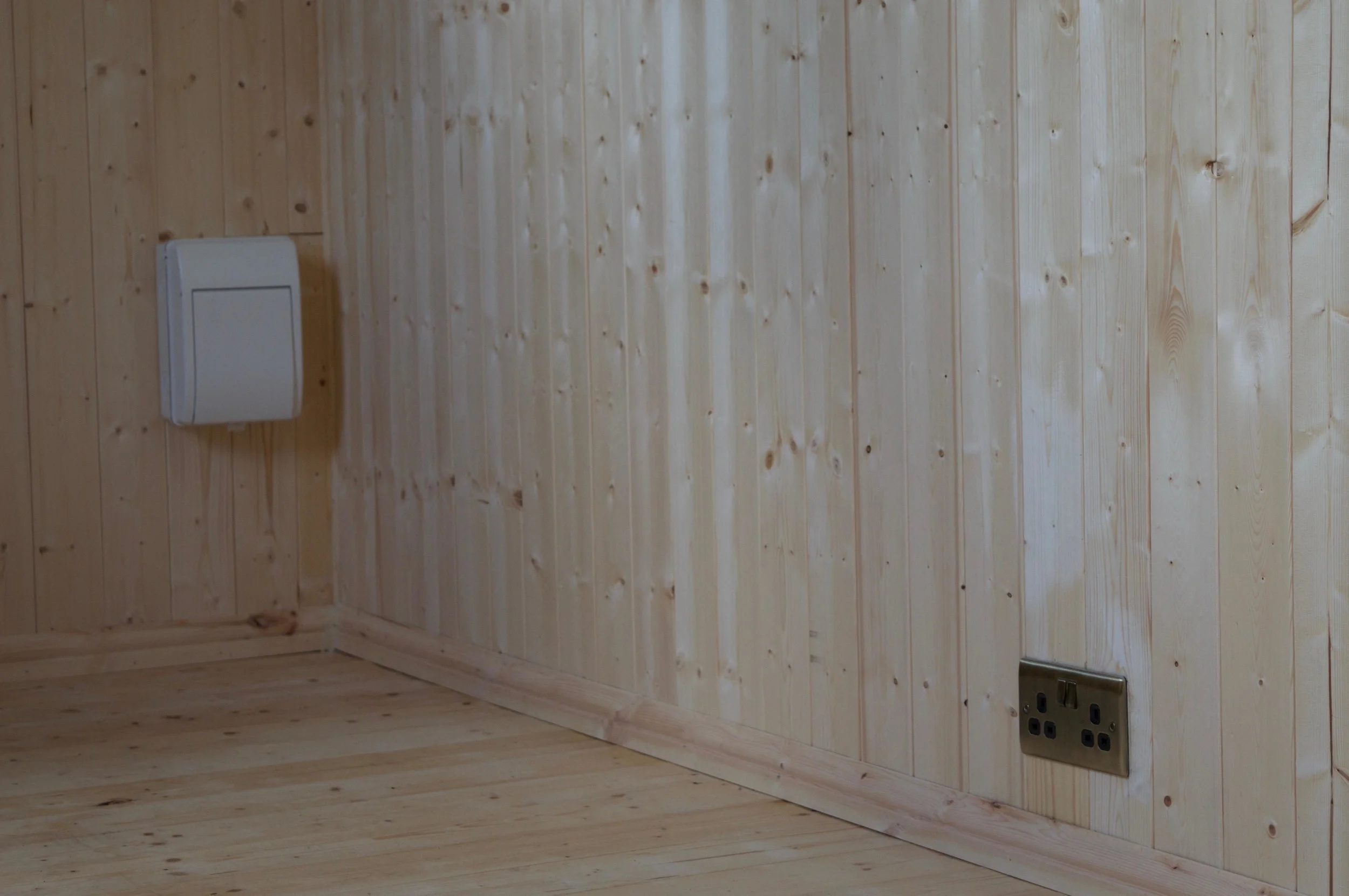 shepherds hut electrics
