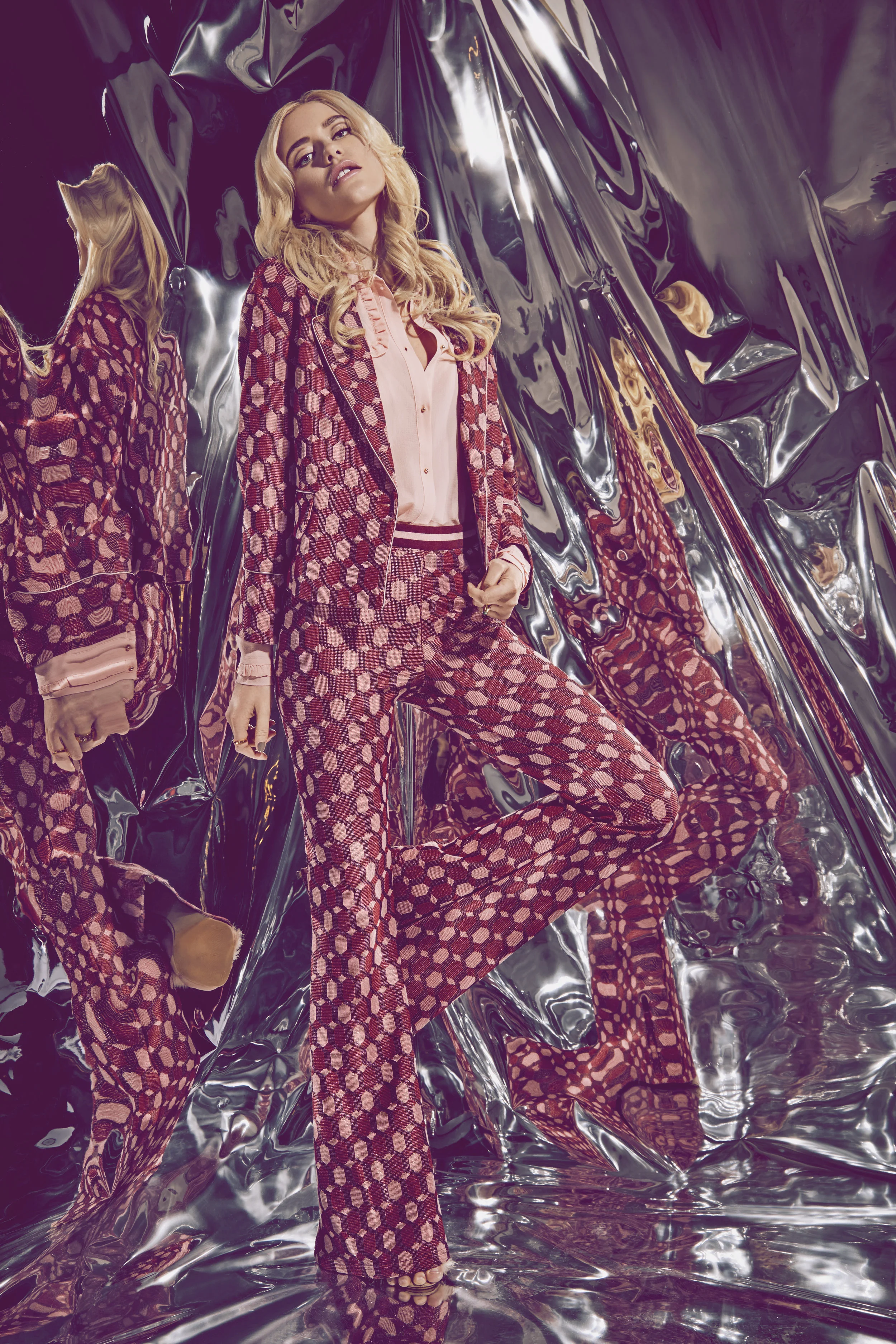 Fashion-Editorial-by-Dana-Cole-for-Cole-Magazine-2.jpg