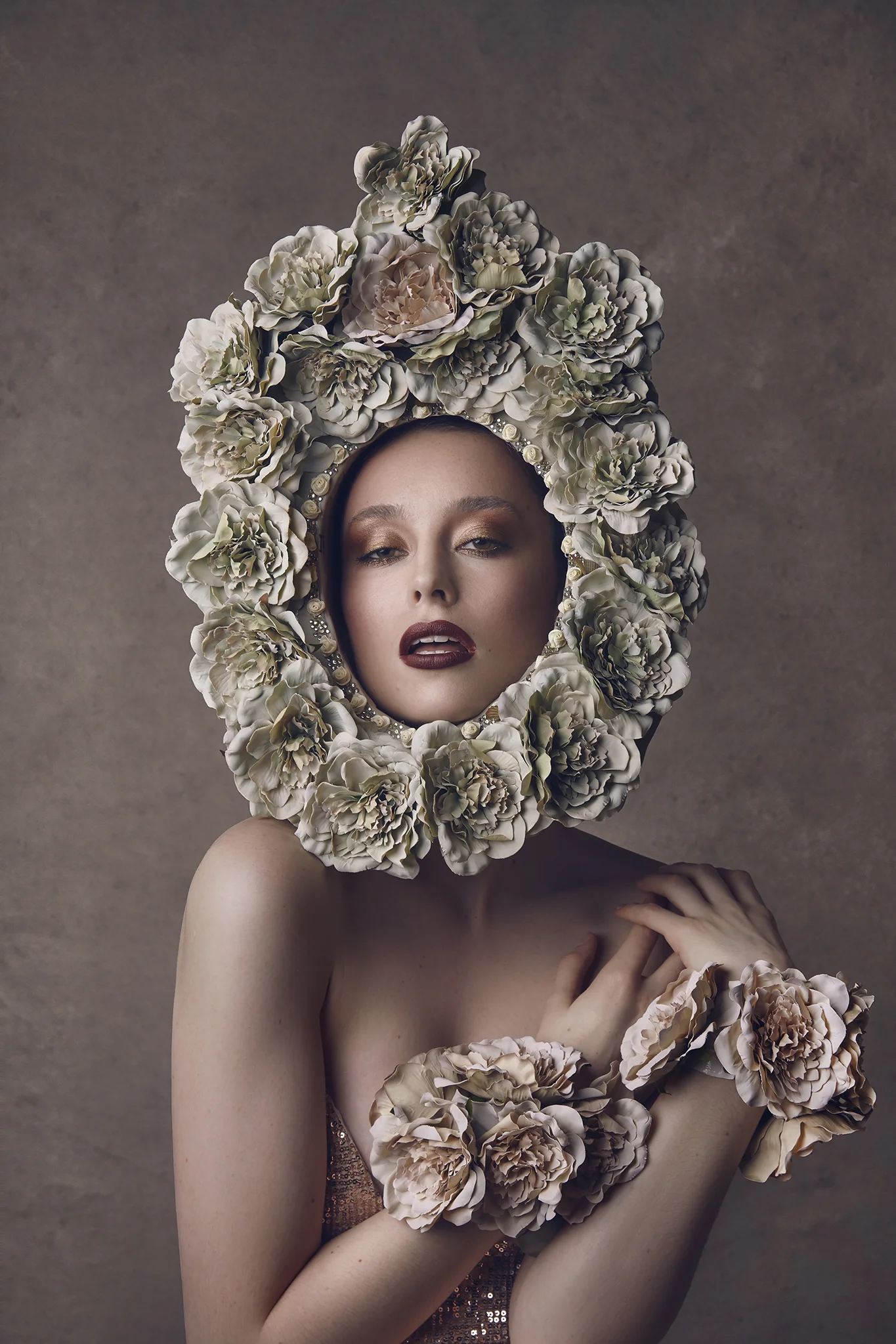 The-Flower-Book-by-Dana-Cole-floral-headpiece-model-fashion-photography-fine-art-photography-beauty-photo-floral-shoot-4.jpg