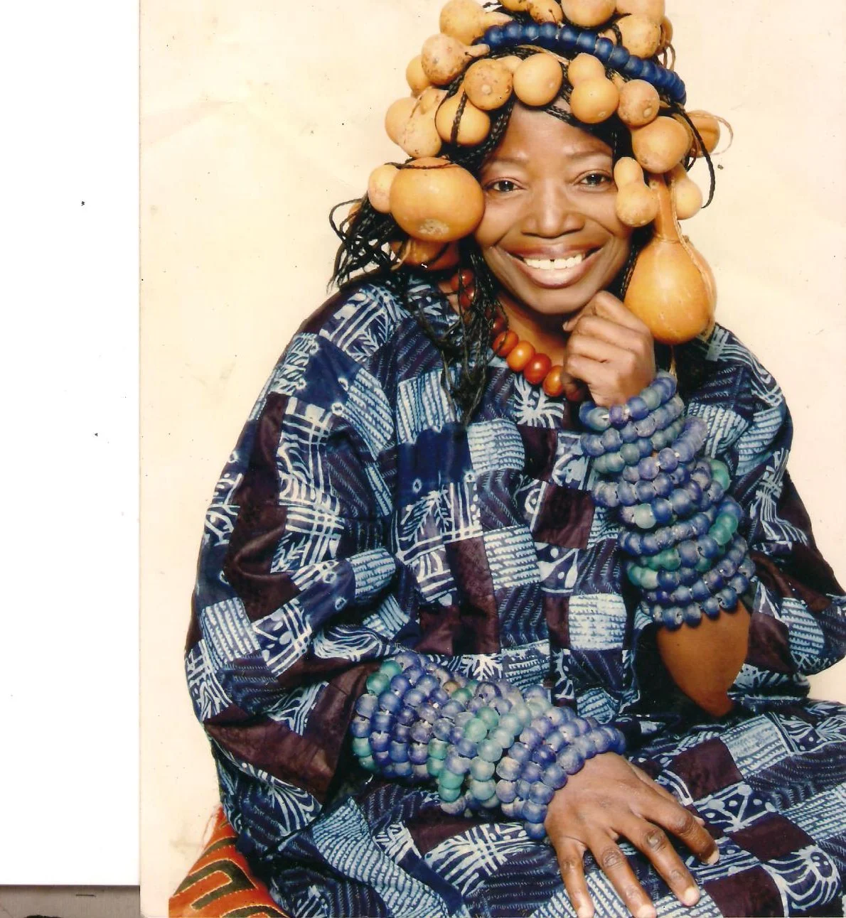 MRS NIKE DRESSED IN AFRICAN ATTIRE AND ACCESSORIES