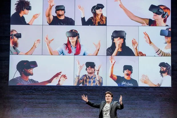 PALMER LUCKEY AND HIS PROTOTYPEHT