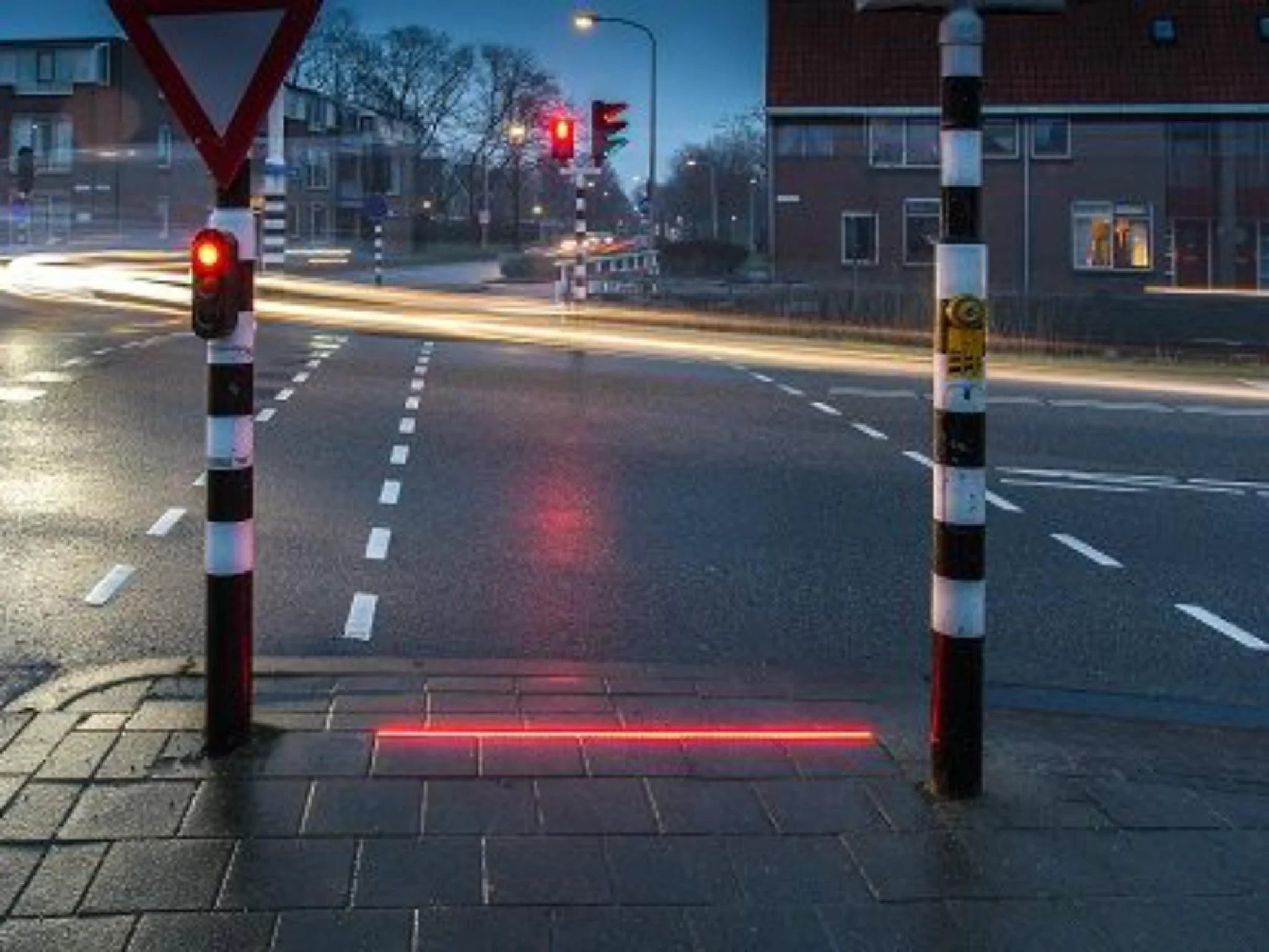 Pedestrian traffic light