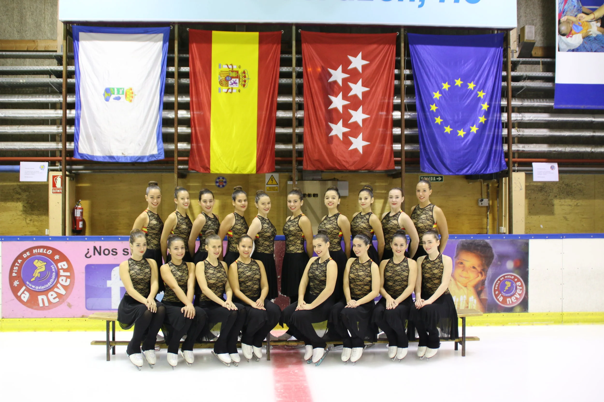 8 TEam Mirum.jpg