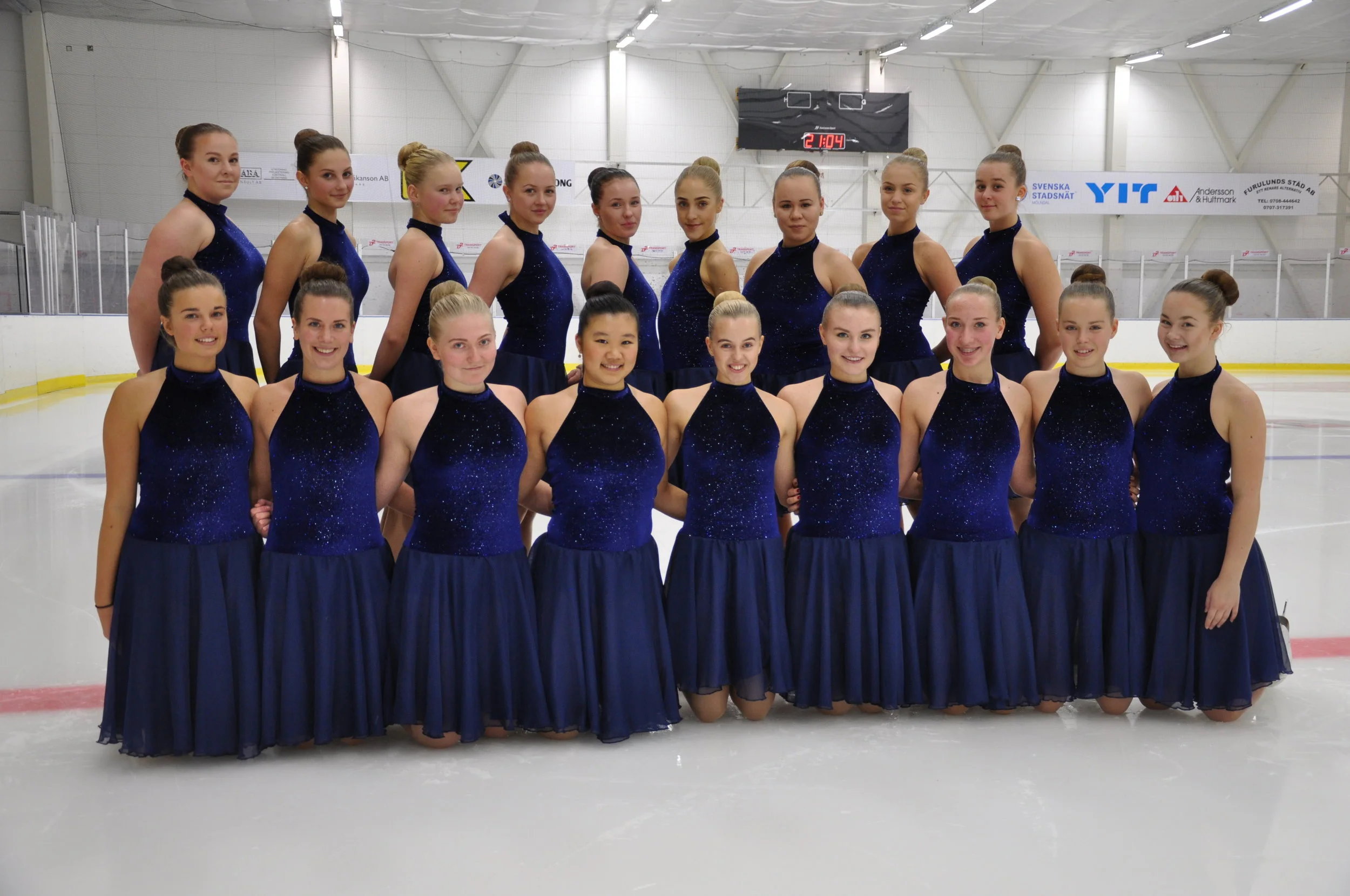 10 Team Spirit SWEDEN.jpg