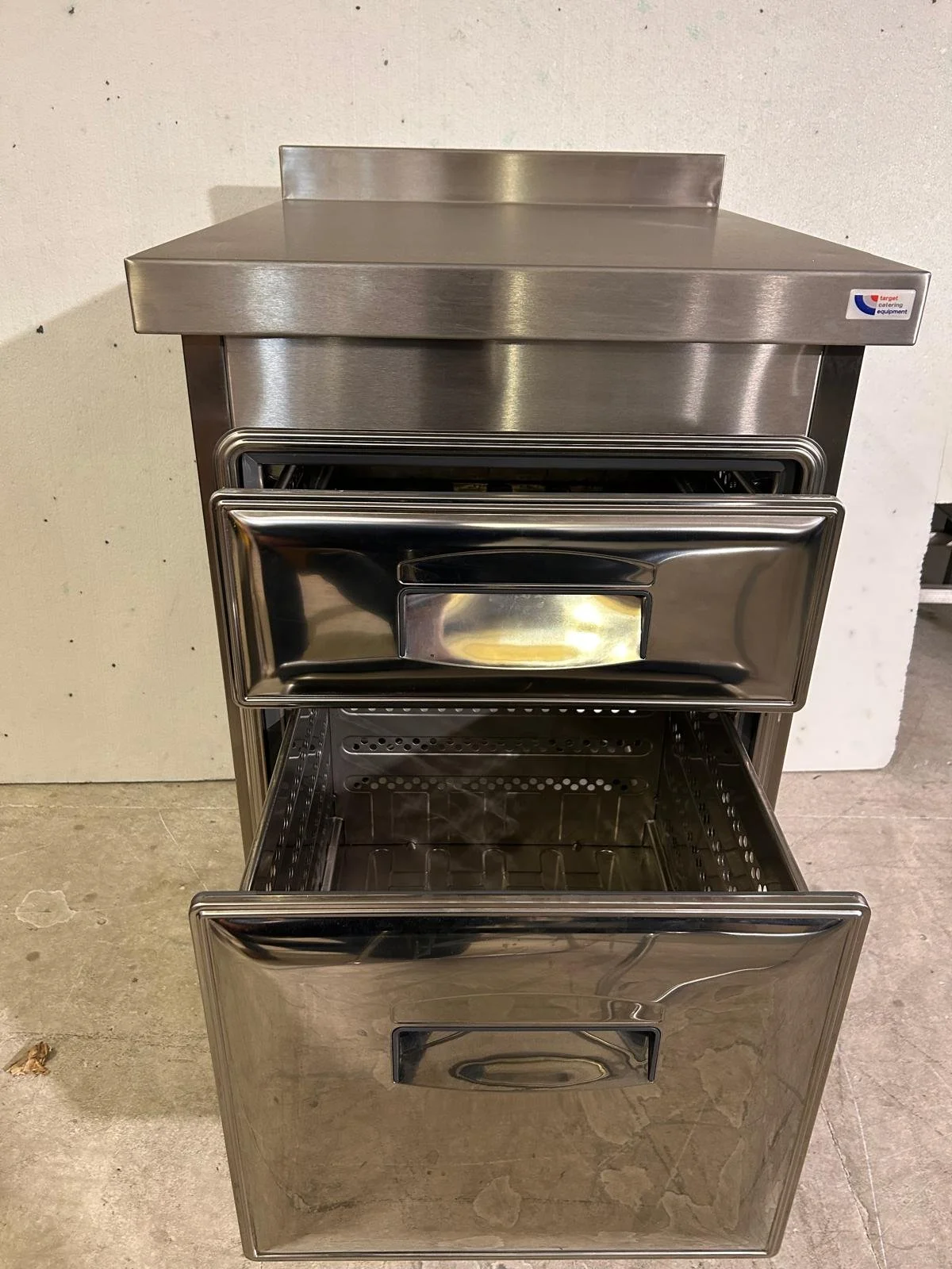 Commercial Kitchen Drawer Storage - 601.jpg