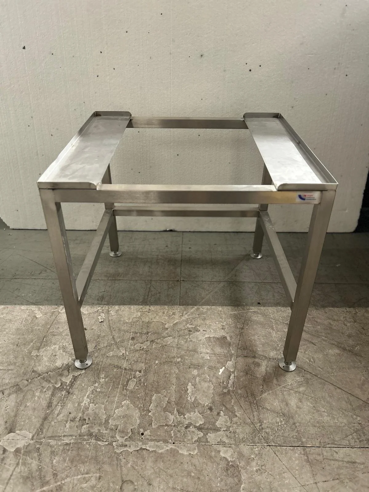 Dishwasher Stand - Stainless Steel - 603.jpg